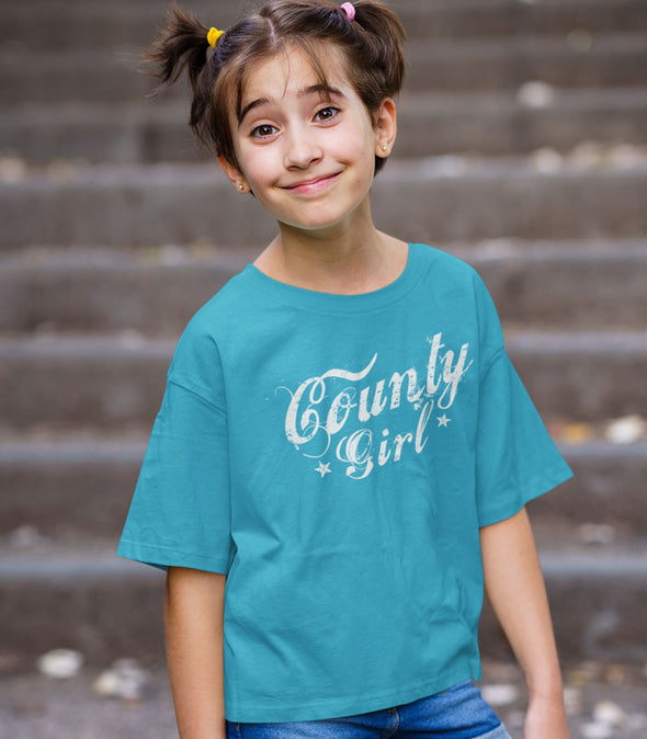Girl wearing county girl turquoise t-shirt prince edward county pec ontario canada
